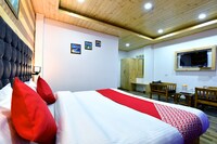 OYO Valley View Cottage