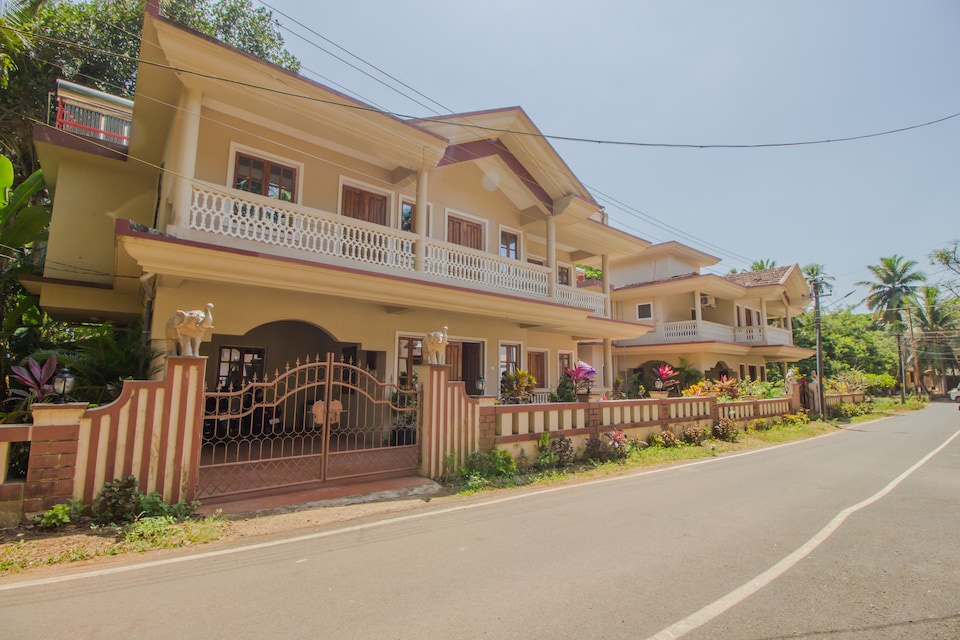 OYO 12865 Home Exquisite 3BHK Betalbatim, Panjim Goa, Goa