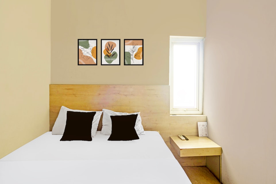 Hotel O Ciputat Near Uin Ciputat Formerly Elite Residence, Ciputat, Tangerang