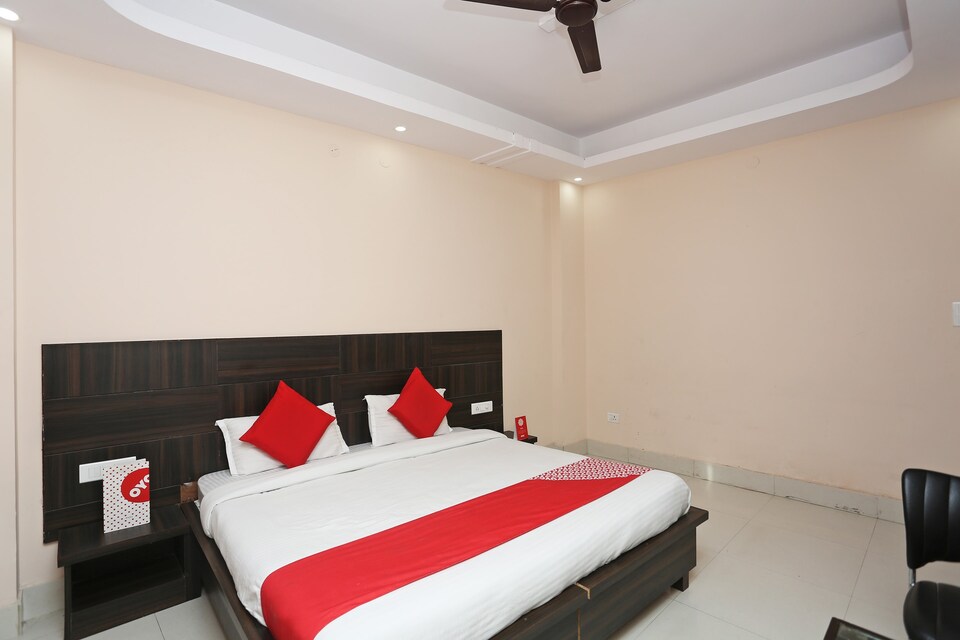 POP 80813D Hotel Aastha Palace, Haridwar Railway Station, Haridwar