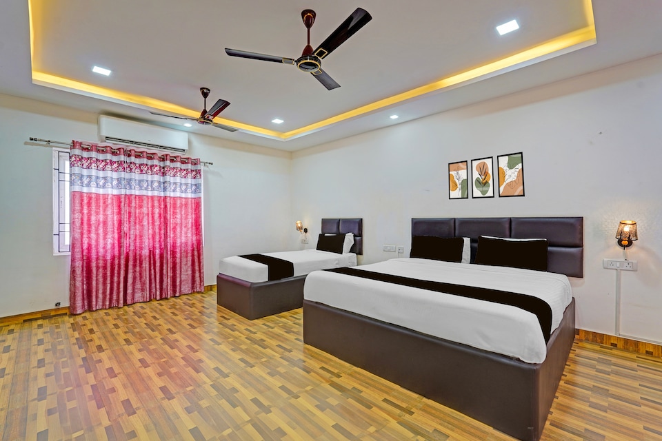Super Townhouse Vanagaram Apollo Hospital Chennai Formerly V Hotels & Restaurant, Koyambedu Chennai, Chennai