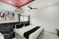 Collection O Karmanghat Bus Terminal Hyderabad Formerly Hotel Chirag Stays