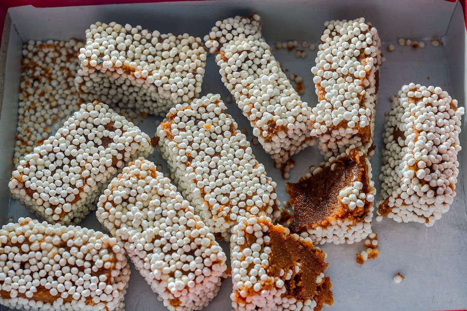 POP 80816G Hotel Central Plaza, Dehradun Railway Station, Dehradun