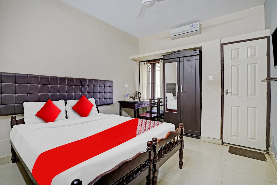 Flagship Thomson Garden, Vytilla Kochi, Kochi