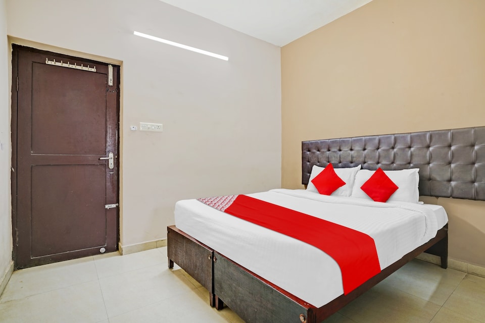 Flagship Thomson Garden, Vytilla Kochi, Kochi