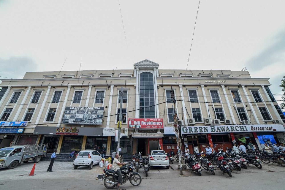 OYO Flagship 808202 Hotel R Inn Residency, Banjara Hills, Hyderabad