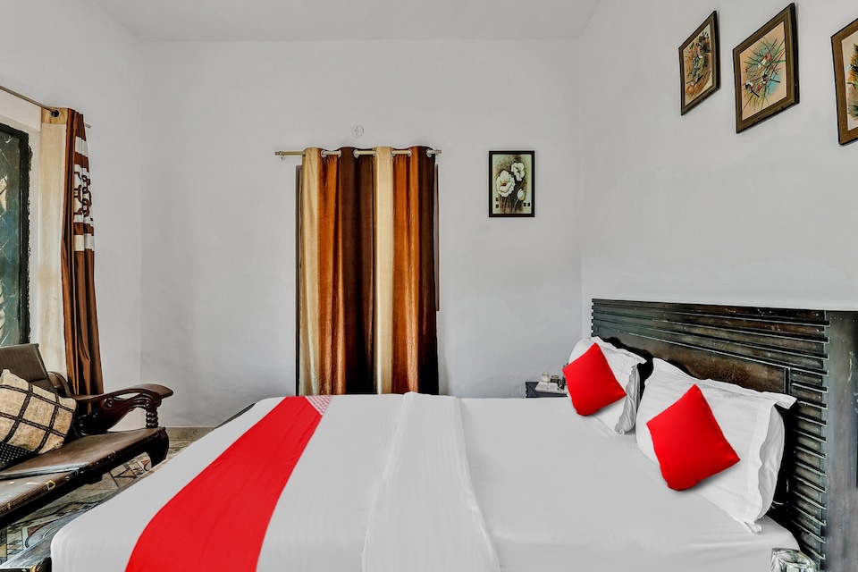 Flagship Woodwalk Home Stay, Bhimtal Bhowali Road, Nainital