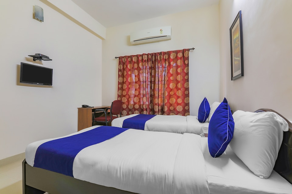 SilverKey Executive Stays 20013 Thoraipakkam, OMR Chennai, Chennai