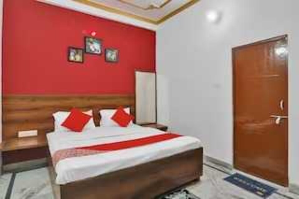 Live on VNS953, Godowlia, Varanasi