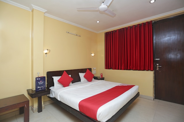 OYO Hotel A-1