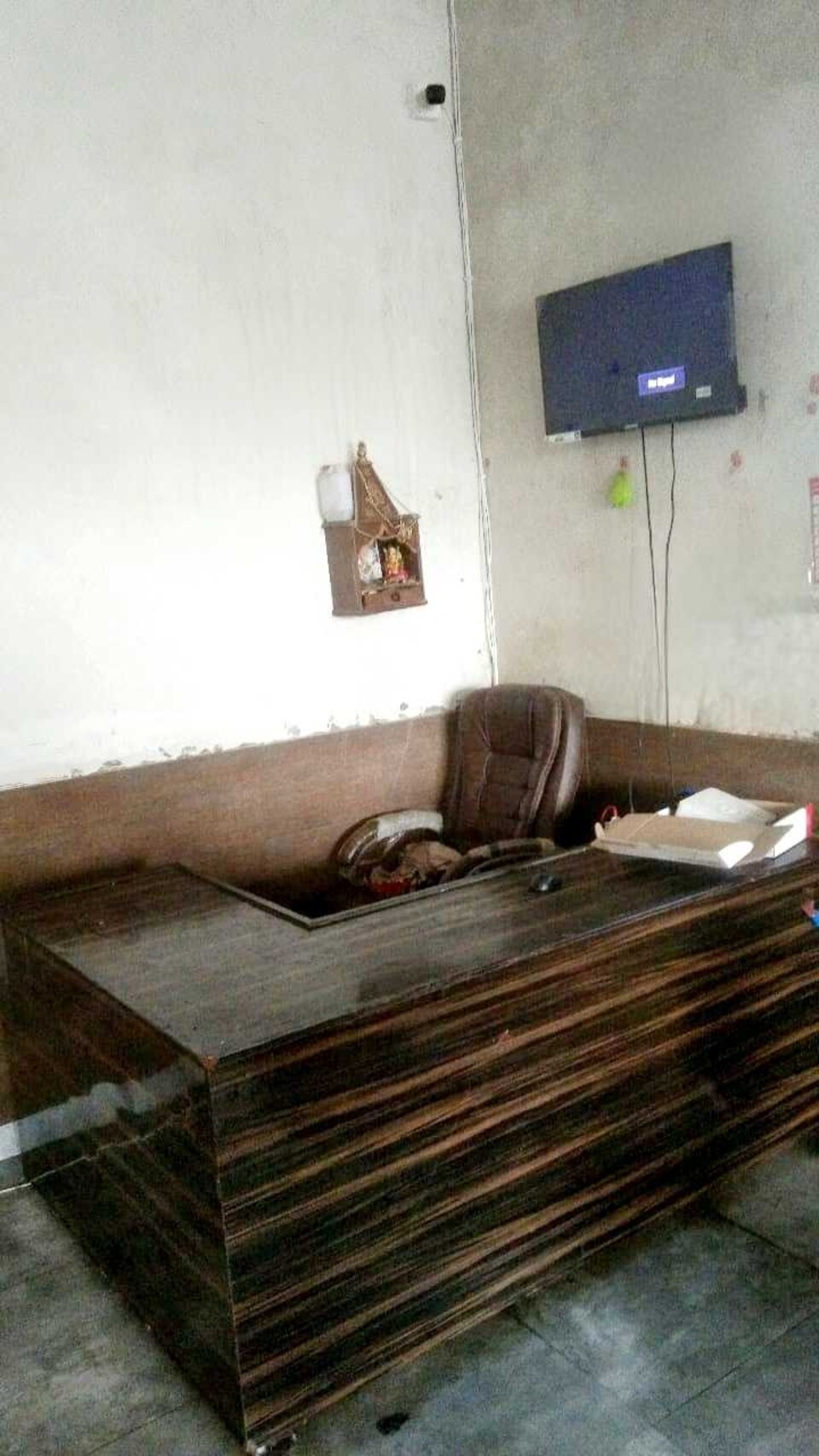 OYO Hotel Crown Plaza, Bulandshahr, Bulandshahr