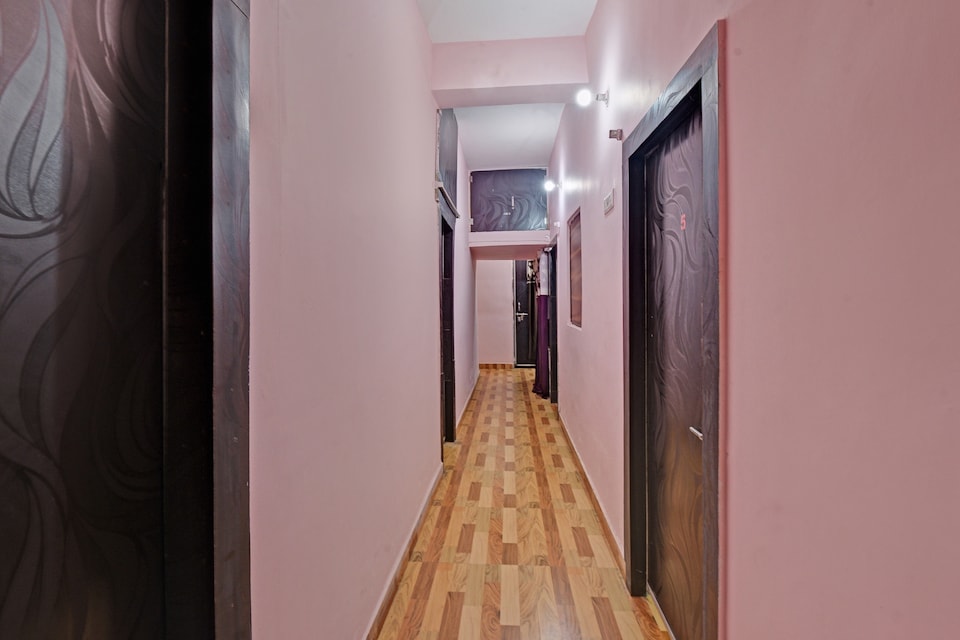 SPOT ON Red Rose Hotel & Banquet, Dhanbad, Dhanbad