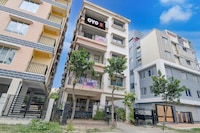 Hotel O S.S Hotel Near Netaji Subhash Chandra Bose International Airport 