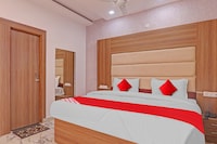 Flagship 808368 Hotel The Aryan