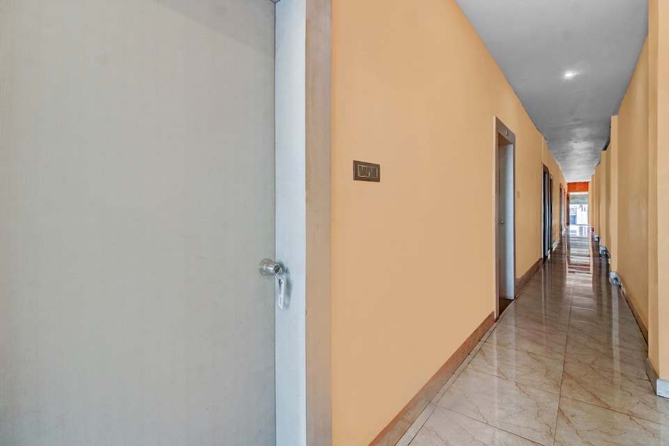 OYO Flagship Hotel SSS Rudra, Hingna Road Nagpur, Nagpur