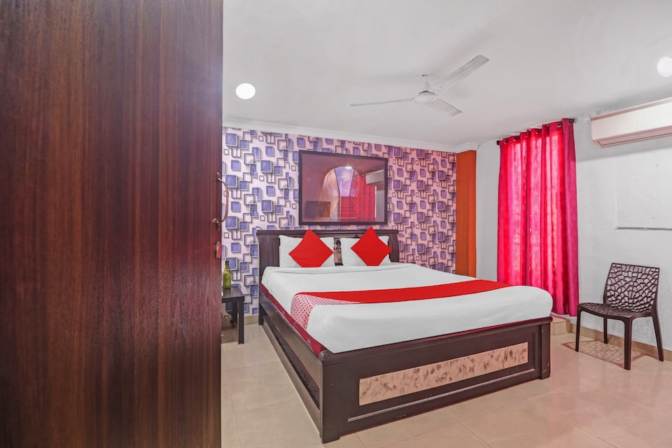 Hotel O New Lakeview Palace 1, Banjara Hills, Hyderabad