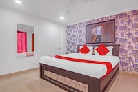 Hotel O New Lakeview Palace 1