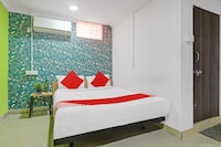 Hotel O New Lakeview Palace 1