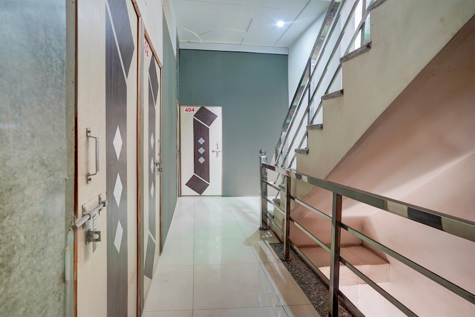 Hotel O The Sukoon, Firozabad city, Firozabad