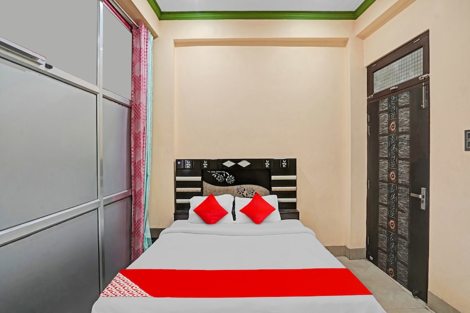 Hotel O Chhaya Mansion, IIT Kanpur, Kanpur