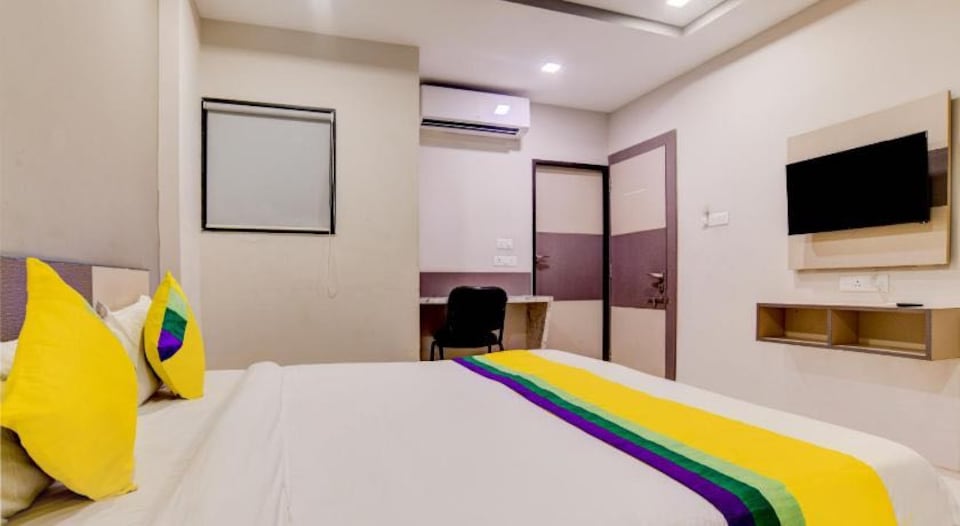 OYO 808501 Hotel Royal Paradise, Jabalpur, Jabalpur