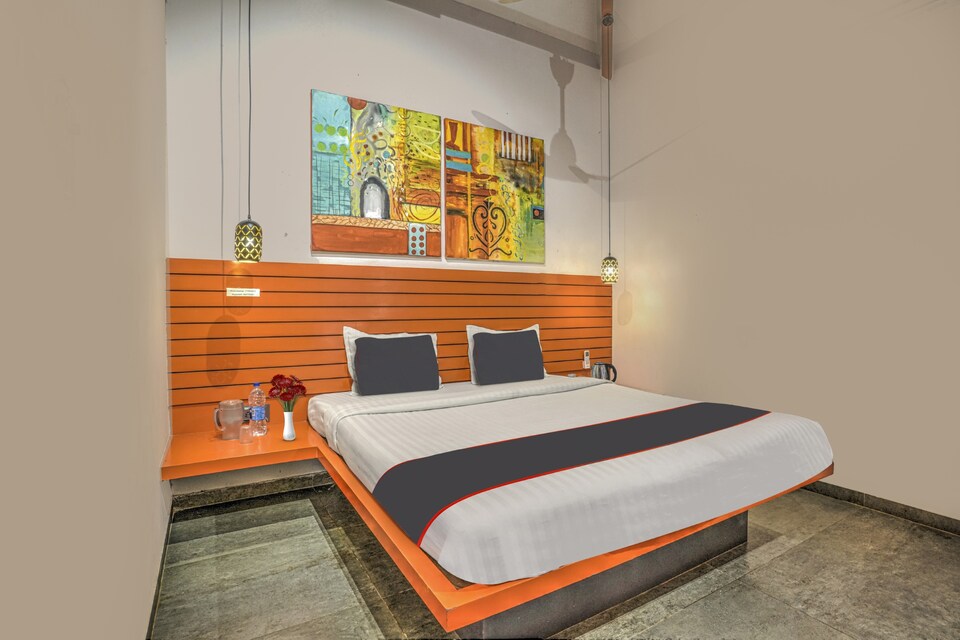 Collection O Hotel Nirva, Mumbai- Kalyan-Bhiwandi- Badalapur, Mumbai