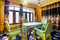 Collection O Brein Nishat Formerly Continental Guest House