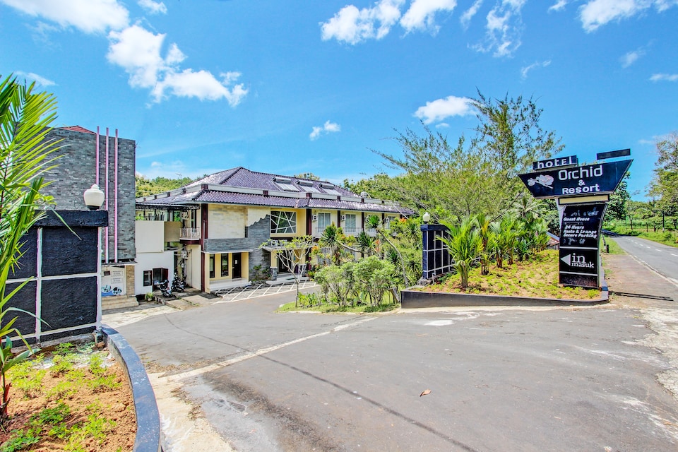 Collection O 92254 Hotel By Orchid , Wonosari Yogya, योग्यकार्ता