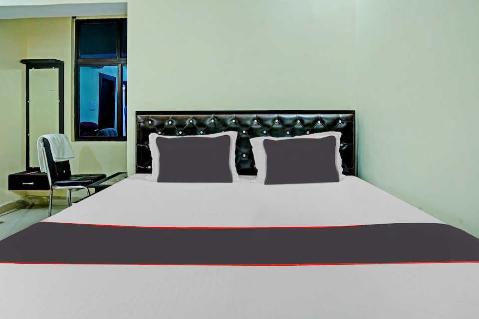 Collection O Hotel Relax Inn, Kankarbagh Patna, Patna