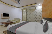 Townhouse M J Palace