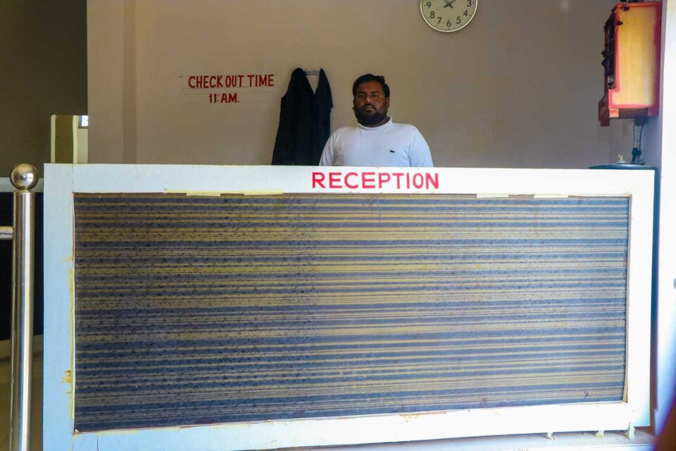 Live on ORC039, Orchha, Orchha