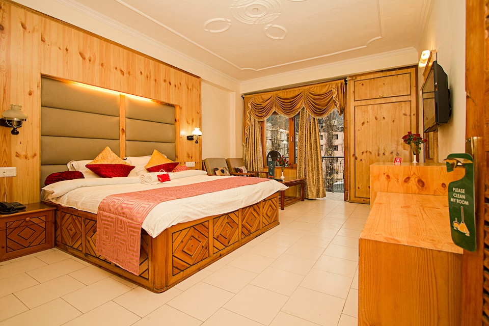 OYO 1630 Hotel Surya International, Naggar Road, Manali