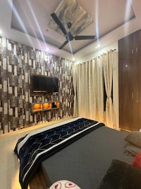 OYO Home Bird Sanctuary