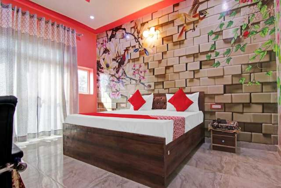 OYO Govind Hotel, Greater Noida, Noida