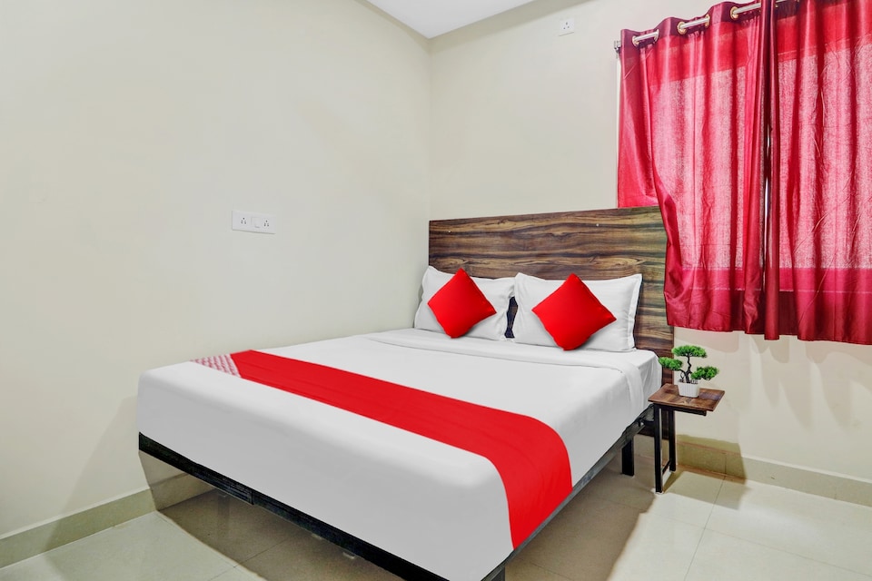 Hotel O R K SERENITY LUXURY ROOMS, Hitech City Hyderabad, Hyderabad