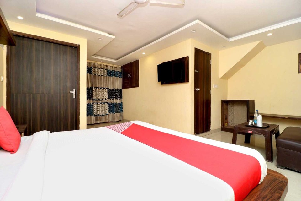 LIVE ON CHA312, Zirakpur, Zirakpur