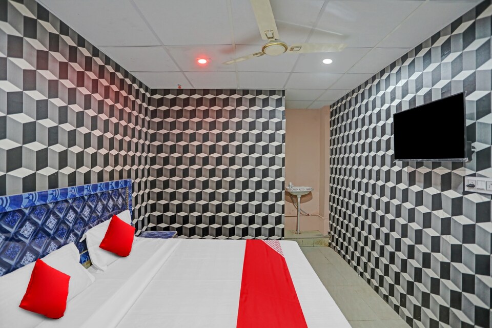 Flagship Aditya Guest House, Indirapuram Ghaziabad, Ghaziabad