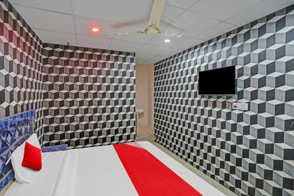 Flagship Aditya Guest House, Indirapuram Ghaziabad, Ghaziabad