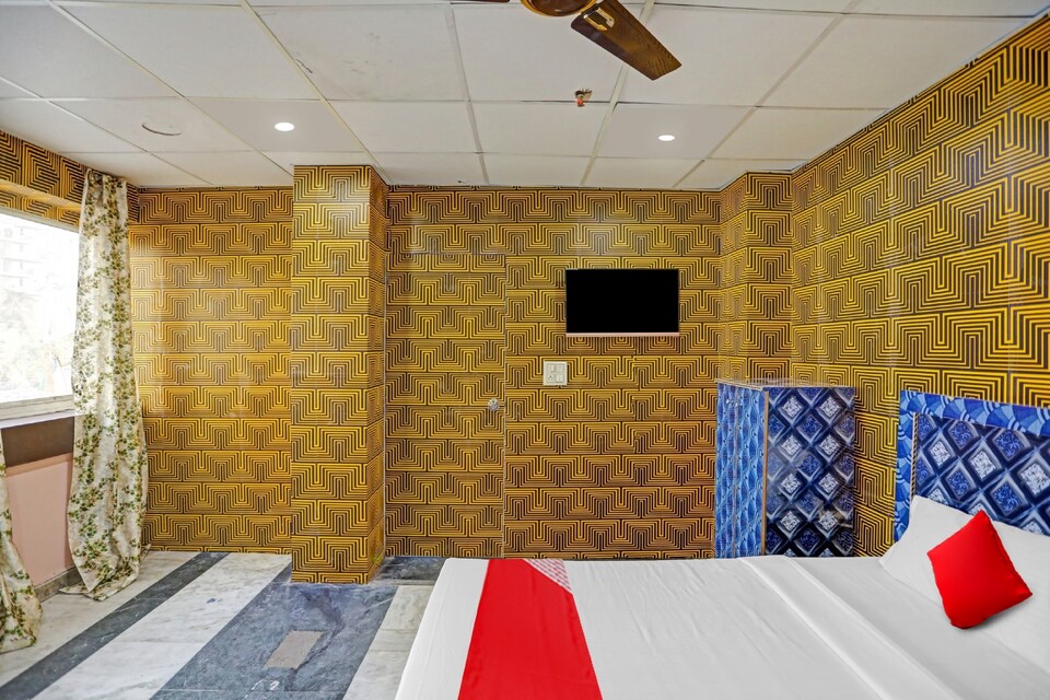 Flagship Aditya Guest House, Indirapuram Ghaziabad, Ghaziabad