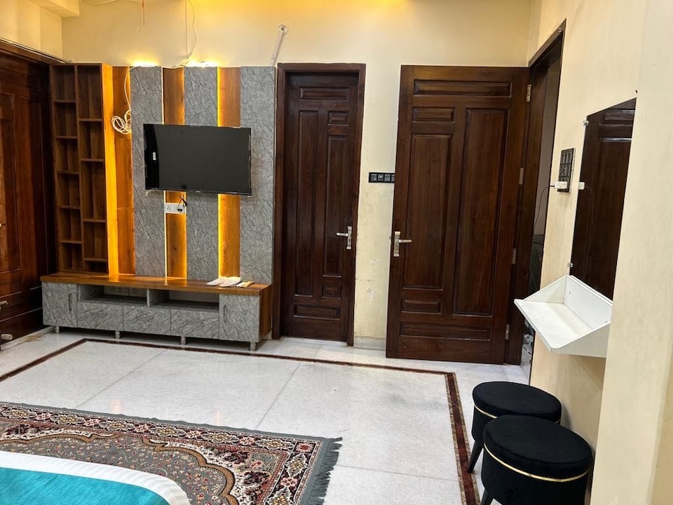 OYO 80902B Devi Paying Guest House, Lanka, Varanasi