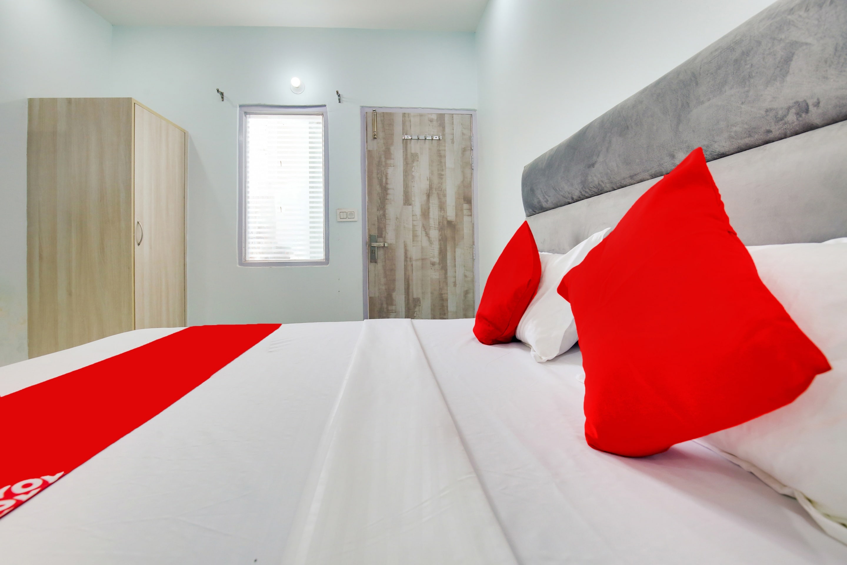 Flagship Hotels in Chandigarh Railway Station, Chandigarh Starting