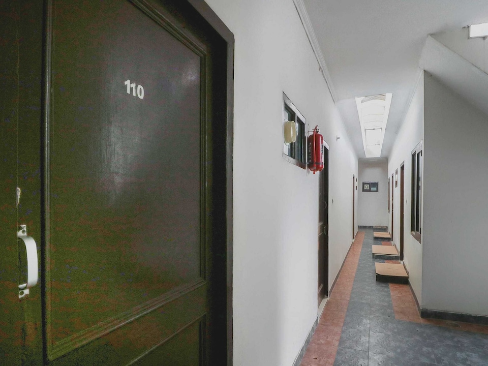 Hotel O Sun City 42, Central Chandigarh, Chandigarh