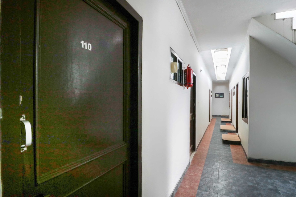 Hotel O Sun City 42, Central Chandigarh, Chandigarh