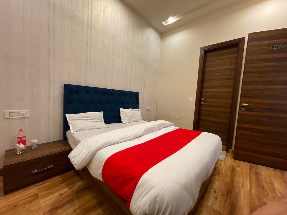 OYO 809180 Savoy In, GT Road Panipat, Panipat