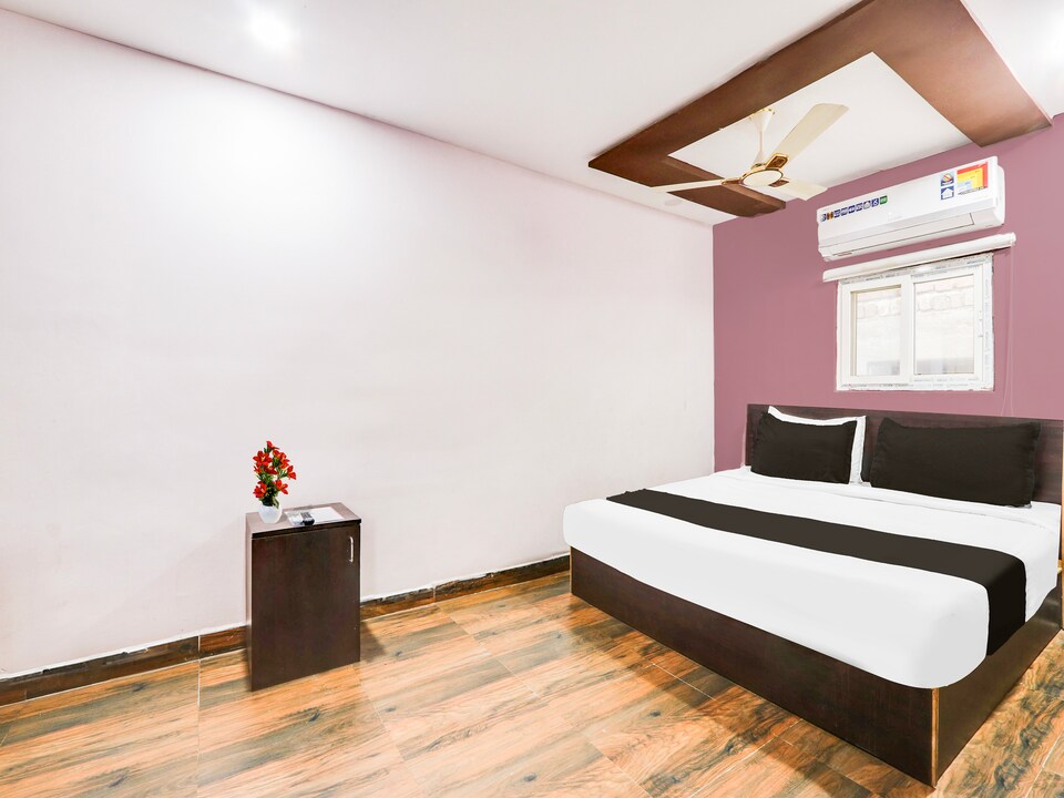 Collection O Hanamkonda Near NIT, Nakkalagutta Hanamkonda Warangal, Warangal