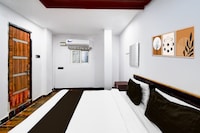 Collection O Warangal City Centre Formerly Srikara Grand