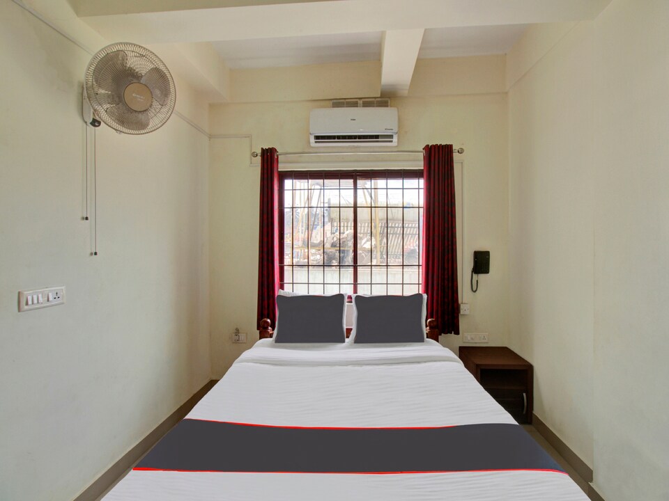Collection O Shanthala Stpl Residency, Madikeri, Coorg