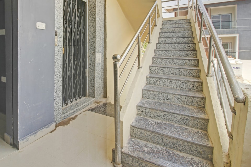 Flagship RED MOON HOTEL, Nakkalagutta Hanamkonda Warangal, Warangal