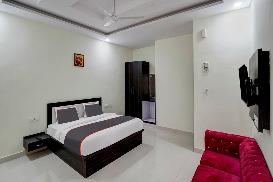 Townhouse Atharv Palace, Indira Nagar Lucknow, Lucknow
