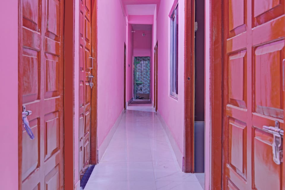 Hotel O Tiger Inn, Howrah Kolkata, Kolkata